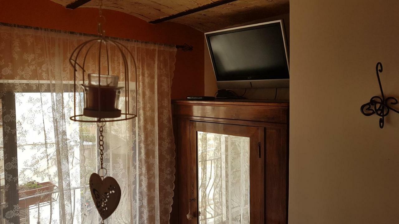 Scaccia Pensieri Villa Cerchio Exteriör bild