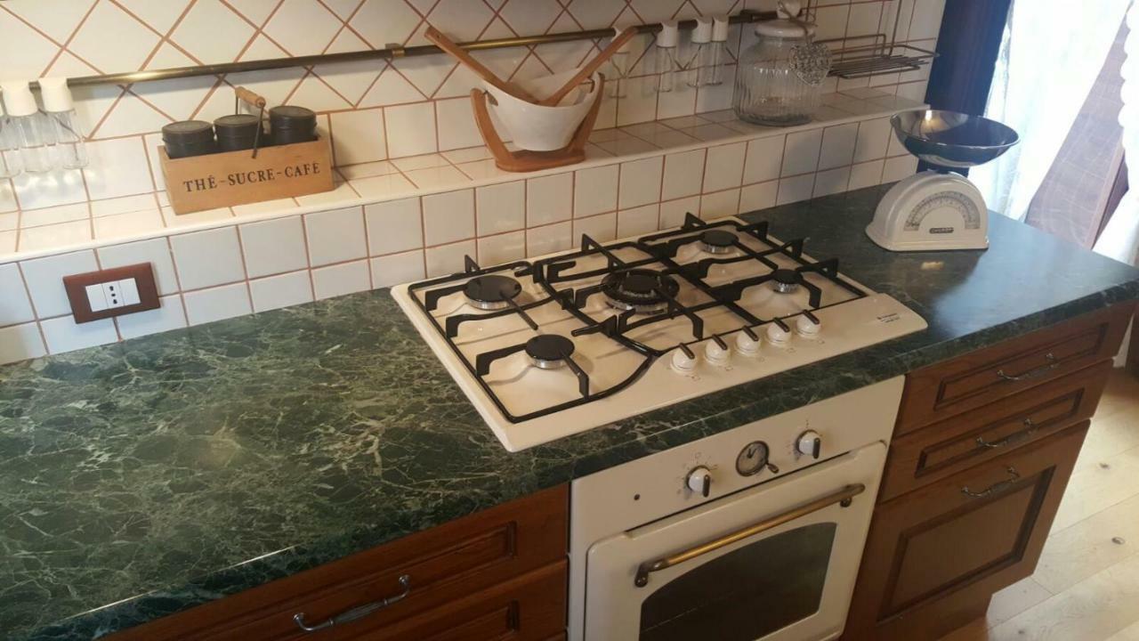 Scaccia Pensieri Villa Cerchio Exteriör bild